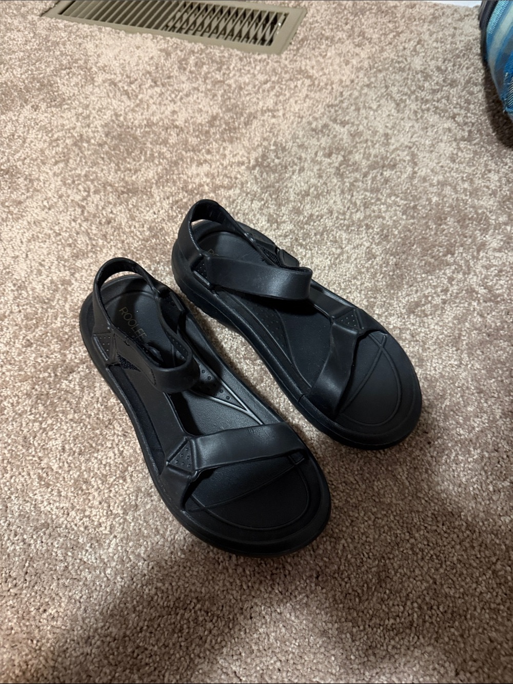 Roolee Black Women's Casual Strappy Sandals